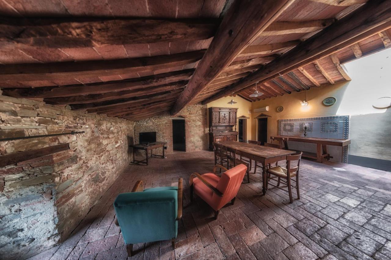 Locanda Di Santantimo Bed & Breakfast Chiassa Superiore Exterior photo