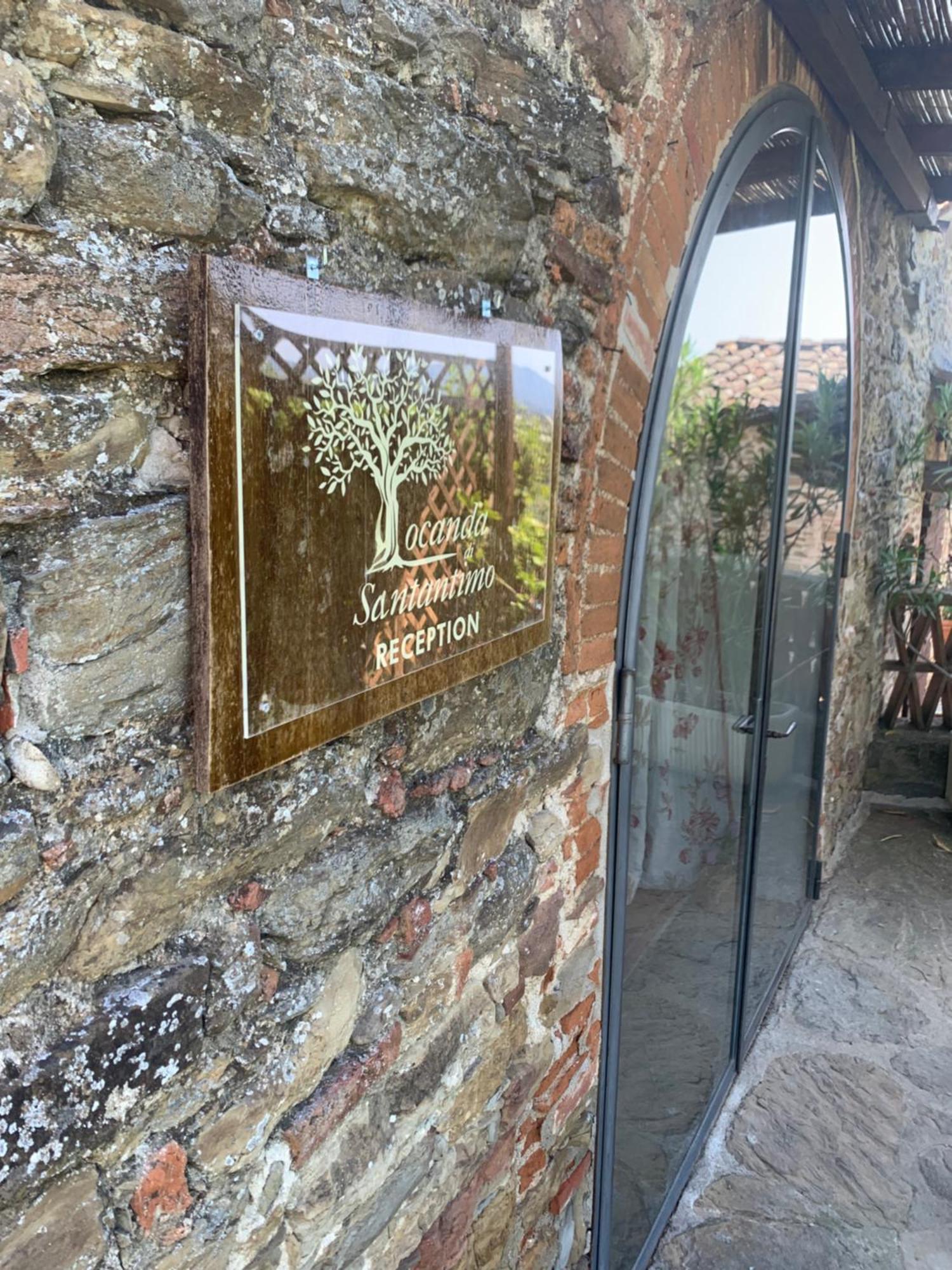 Locanda Di Santantimo Bed & Breakfast Chiassa Superiore Exterior photo